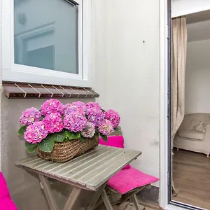 apartment-romana.zandvoort-hotels.com/